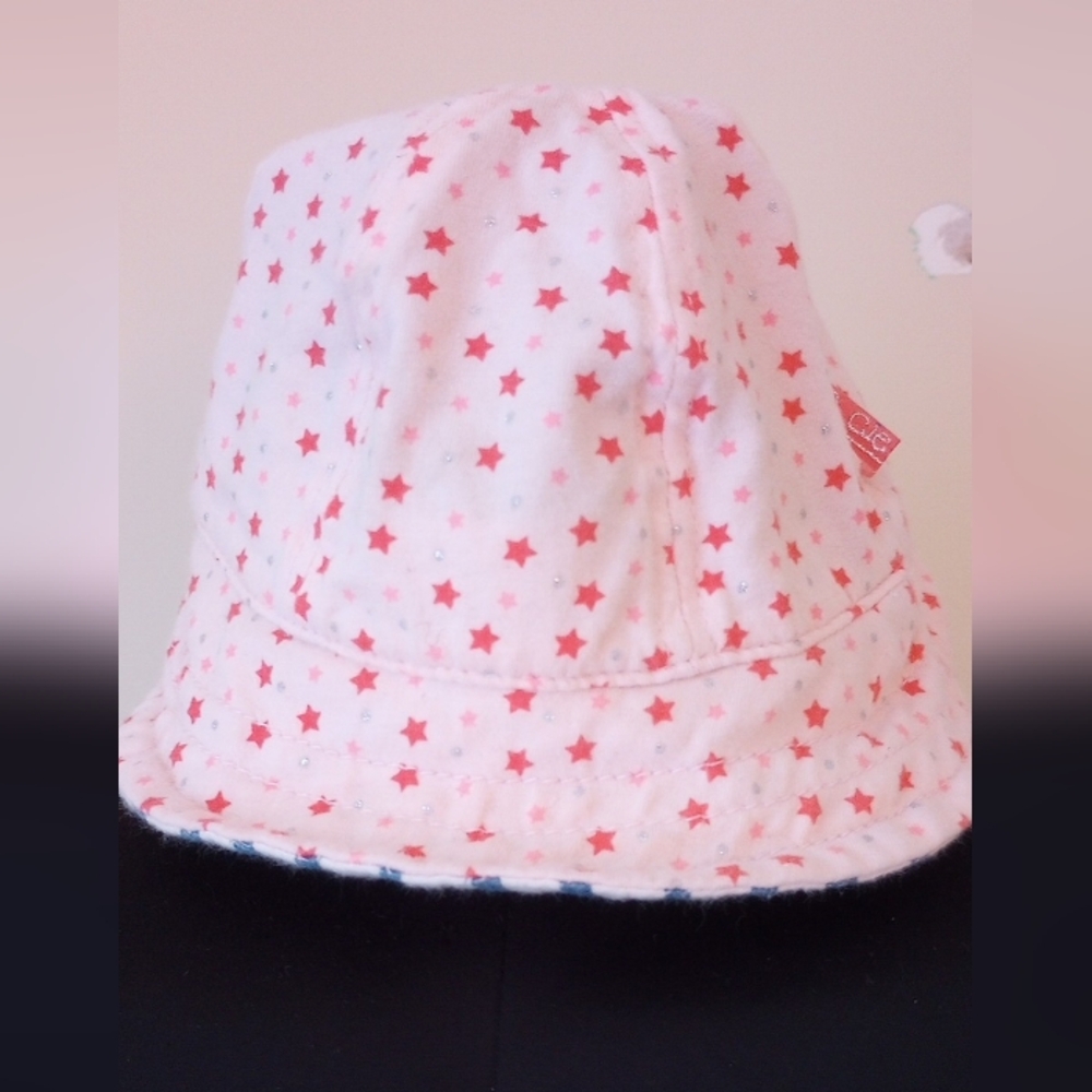 Pink Star Pattern Baby Hat - Picture 2 of 5